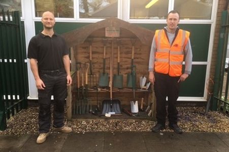 Gavin from Horti-hub and Northampton Hope Centre in front of their new tools
